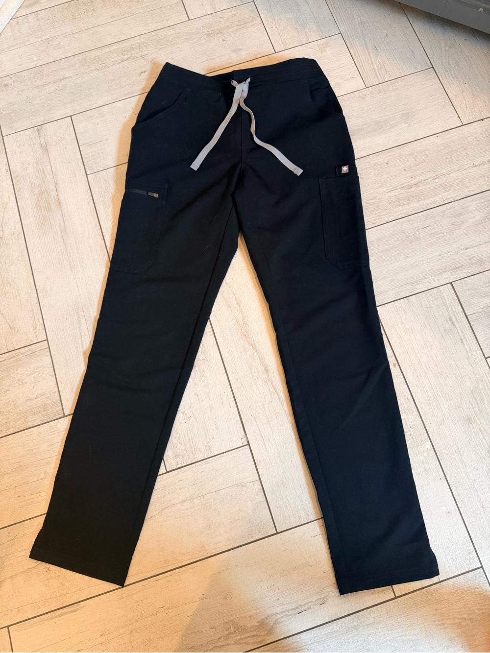 FIGS Yola Scrub Pants XS Black Elastic Back Drawstring Cargo Stretch